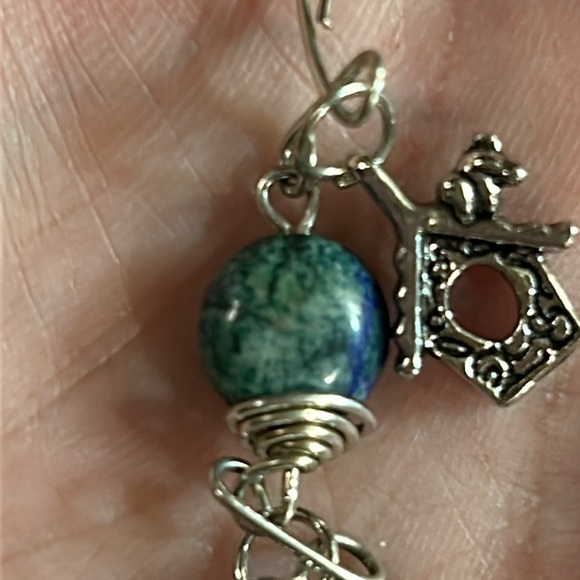 Dark Green Stones with Assorted Nature charms - Picture 3 of 8